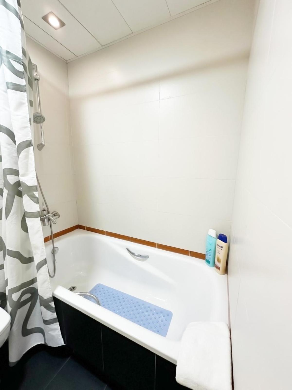 Top Family Forum Barcelona Con Piscina, Parking Y Playa A 5Min Sant Adrià de Besòs Kültér fotó